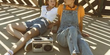 90s twinning fashion trend